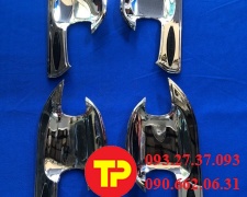 chén cửa trailblazer