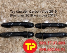 tay cửa cacbon vios 2019