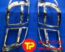 viền đèn sau trailblazer