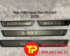 nẹp chân ngoài titan mazda 3 2020