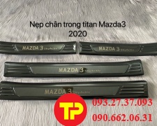nẹp chân trong titan mazda 3 2020