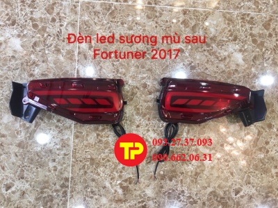 đén led sương mù sau fortuner 2017