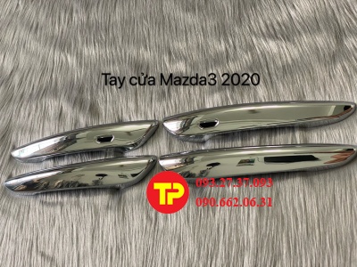 tay cửa mazda 3 2020